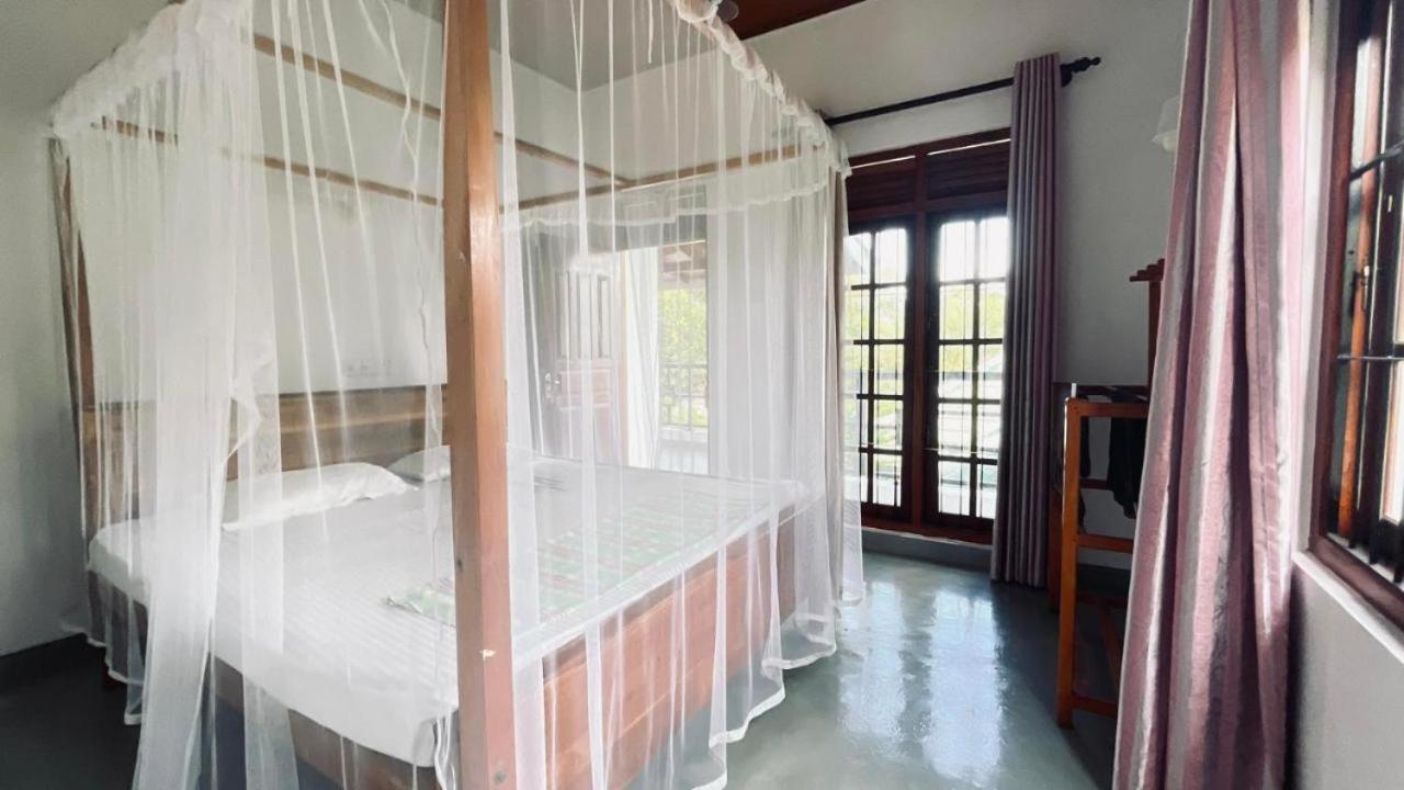 Rituale Guest House - Surf Yoga&Massage Mirissa Esterno foto