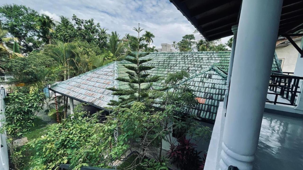Rituale Guest House - Surf Yoga&Massage Mirissa Esterno foto